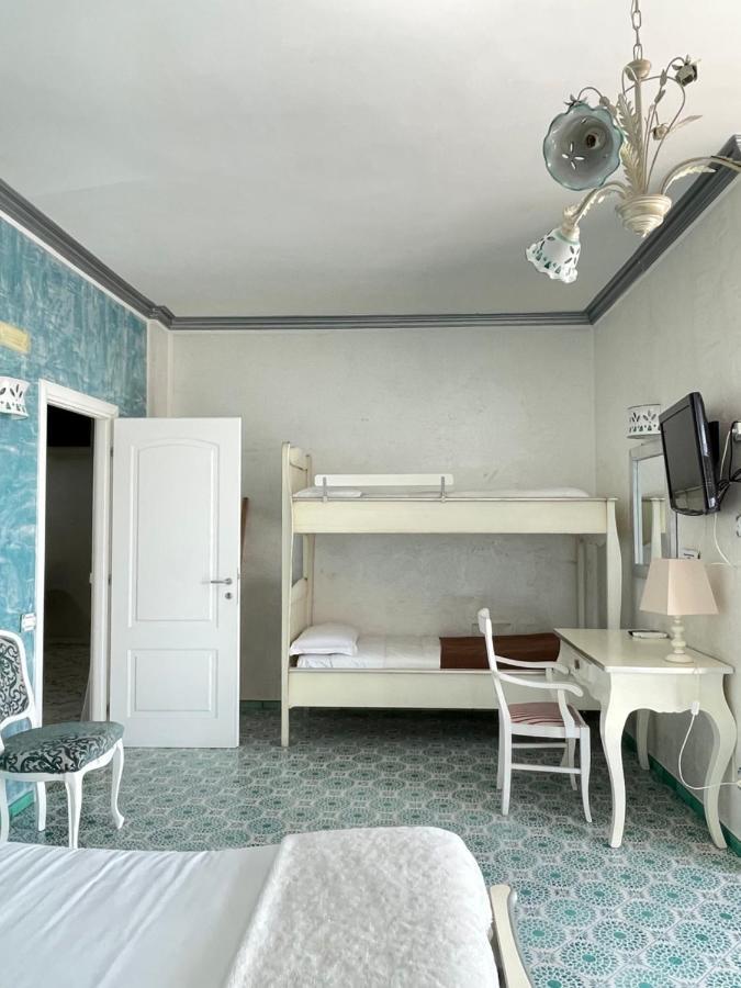 Bellavista Costa D'Amalfi Bed & Breakfast Vietri Dış mekan fotoğraf