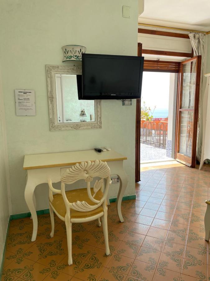 Bellavista Costa D'Amalfi Bed & Breakfast Vietri Dış mekan fotoğraf