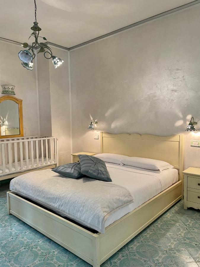 Bellavista Costa D'Amalfi Bed & Breakfast Vietri Dış mekan fotoğraf